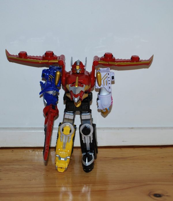 Review Of Power Ranger Megaforce Megazord